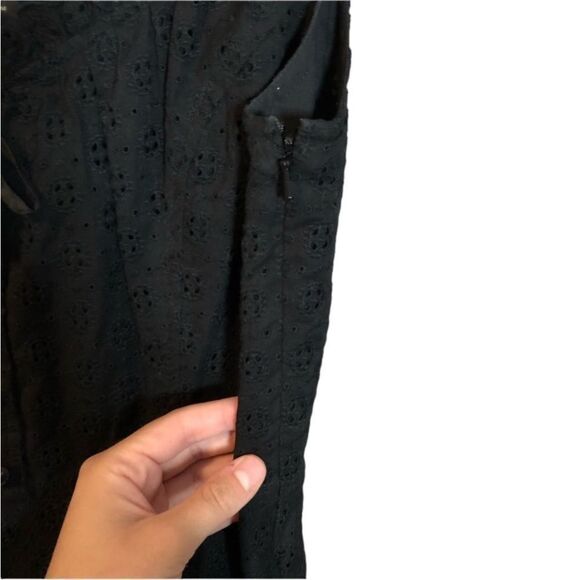 Express black lace midi dress. Size 4 - Picture 9 of 11